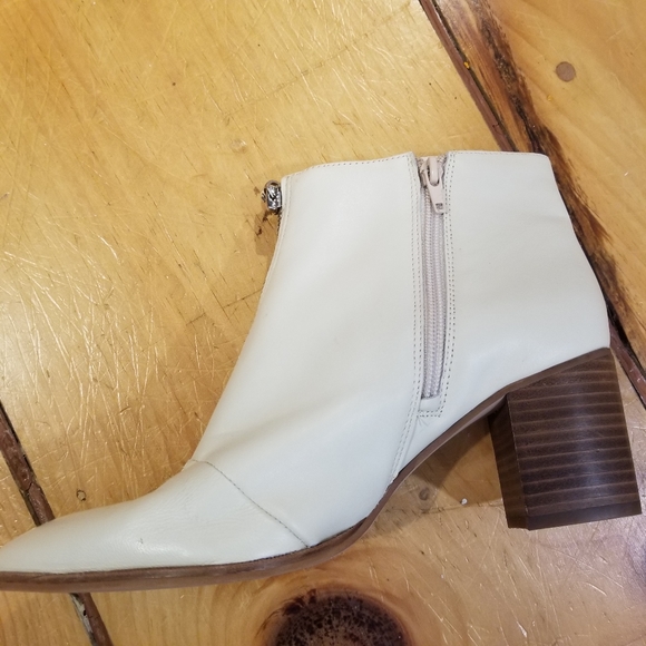 New Sole society heeled booties - Picture 3 of 7